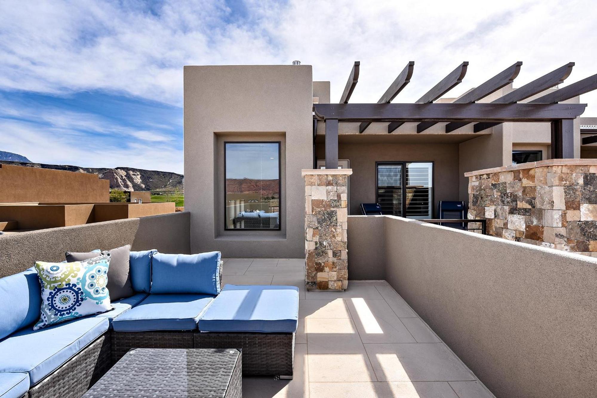 The View At The Escapes Villa St. George Bagian luar foto